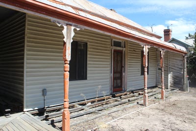 /international/au/9-leahy-street-nhill-vic-150771864/