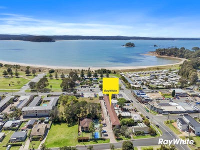 /international/au/3-2-6-matthew-parade-batehaven-nsw-152667144/