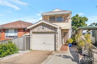 /international/au/49-wolseley-street-fairfield-nsw-152461160/