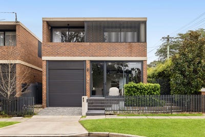 /international/au/82-floss-street-hurlstone-park-nsw-152435616/