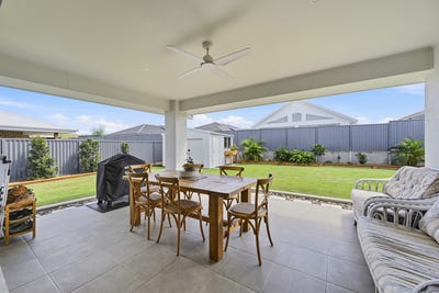 /international/au/53-commander-street-thrumster-nsw-150575700/