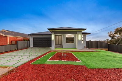 /international/au/39-victoria-place-pakenham-vic-148373452/