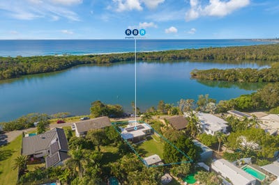 /international/au/13-wommin-lake-crescent-fingal-head-nsw-148576552/?lang=en