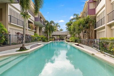 /international/au/375-2-8-rigg-street-woree-qld-151554720/