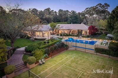/international/au/89-91-jumping-creek-road-wonga-park-vic-152507840/