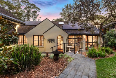 /international/au/15-morona-avenue-wahroonga-nsw-152507084/