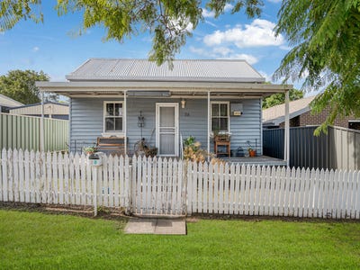 /international/au/28-harris-street-cessnock-nsw-151023692/