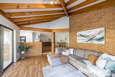/international/au/29-willesden-avenue-kingsley-wa-148432452/