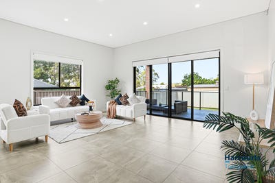 /international/au/22b-edgeware-road-prospect-nsw-150961748/