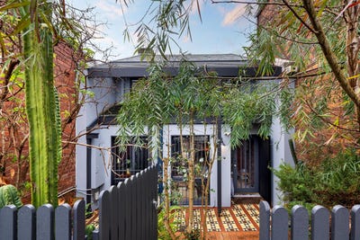 /international/au/16-murchison-street-carlton-vic-151446588/