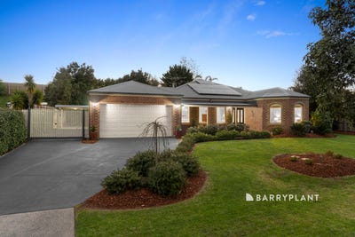/international/au/13-15-brookvale-close-beaconsfield-vic-152465168/
