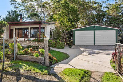 /international/au/11a-torquay-drive-lake-tabourie-nsw-151393768/