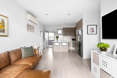 /international/au/16-82-hopetoun-avenue-brunswick-west-vic-151382920/