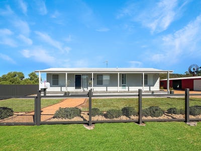 /international/au/13-15-jennings-street-geurie-nsw-151307376/