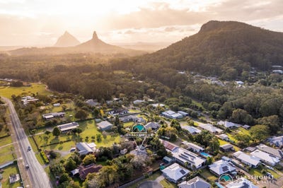 /international/au/140-coonowrin-road-glass-house-mountains-qld-152327364/