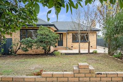 /international/au/12-west-court-airport-west-vic-151409572/