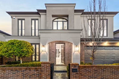 /international/au/8-madden-street-essendon-north-vic-148619332/?lang=en