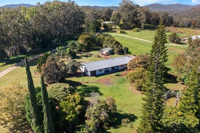 /international/au/7-sigley-road-wondecla-qld-151377568/