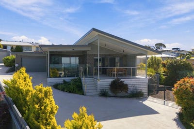 /international/au/7-elvie-court-bridport-tas-152698388/