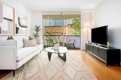 /international/au/18-1-parraween-street-cremorne-nsw-151125532/