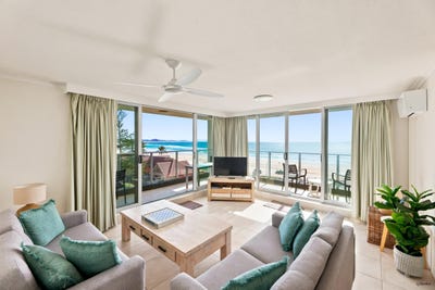 /international/au/17-22-marine-parade-coolangatta-qld-151218324/