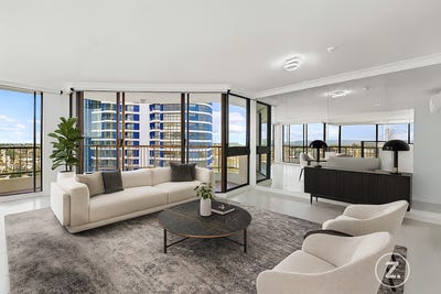 /international/au/61-9-bayview-street-runaway-bay-qld-148678596/