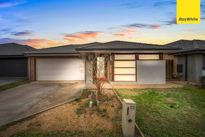 /international/au/23-fellows-street-weir-views-vic-151406988/