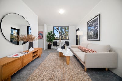 /international/au/33-211-wigram-road-forest-lodge-nsw-151518916/