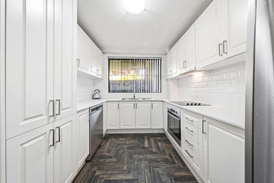 /international/au/12-72-76-union-road-penrith-nsw-150763012/