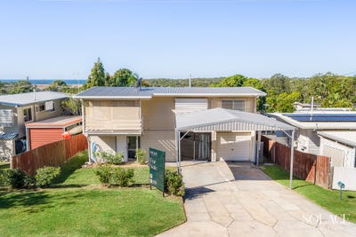/international/au/37-amaroo-street-boyne-island-qld-151544664/