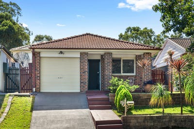 /international/au/121a-leacocks-lane-casula-nsw-150722396/