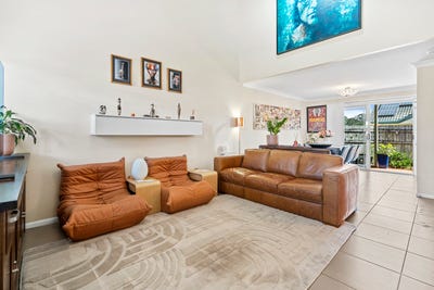/international/au/25-21-stanton-road-tingalpa-qld-152088200/