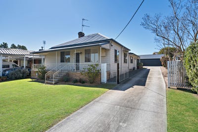 /international/au/27-edward-street-tenambit-nsw-152599872/
