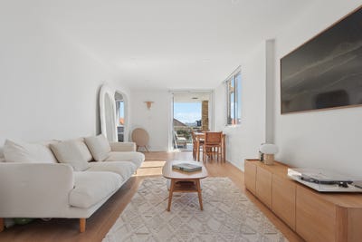 /international/au/3-136-hastings-parade-north-bondi-nsw-152638768/