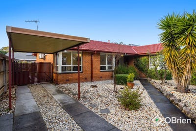 /international/au/152-mcmahons-road-frankston-vic-148389604/
