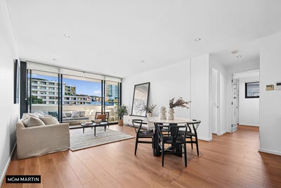 /international/au/1420-1-grandstand-parade-zetland-nsw-148518196/