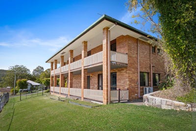 /international/au/28-cruice-street-dayboro-qld-152060544/