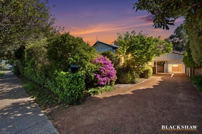 /international/au/4-kathleen-street-queanbeyan-nsw-152630736/