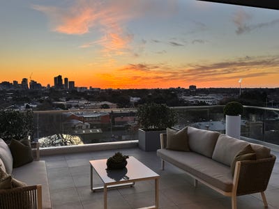 /international/au/601-82-osmond-terrace-norwood-sa-152094864/