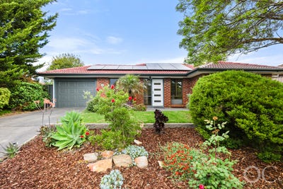 /international/au/41-doulton-drive-trott-park-sa-152497984/