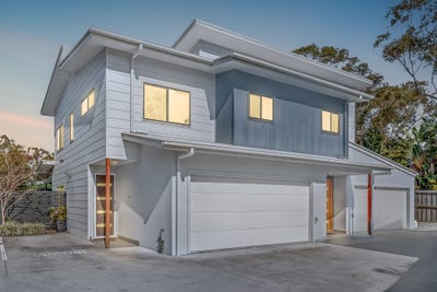 /international/au/6-156-whiting-street-labrador-qld-148651576/