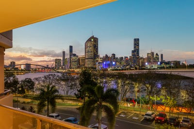 /international/au/37-10-lower-river-terrace-south-brisbane-qld-152017448/