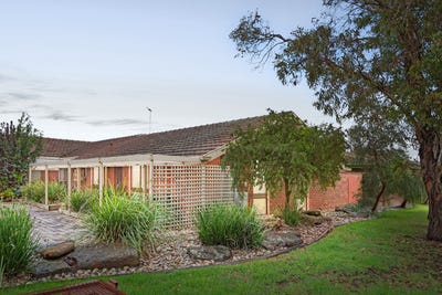 /international/au/4-87-duncans-road-werribee-vic-150743628/