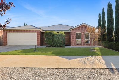 /international/au/27-calotis-street-red-cliffs-vic-151389268/