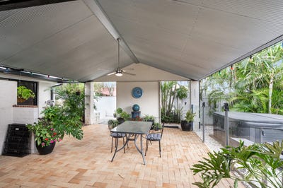 /international/au/2-mainbrace-court-banksia-beach-qld-148200820/?lang=zh-tw