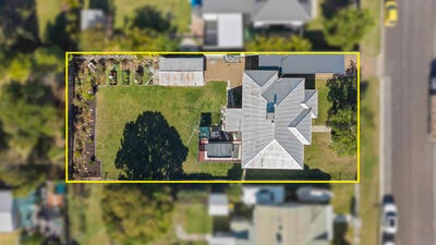/international/au/27-gallipoli-street-maryborough-qld-152053916/