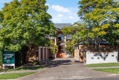 /international/au/4-82-hall-street-alderley-qld-152453944/