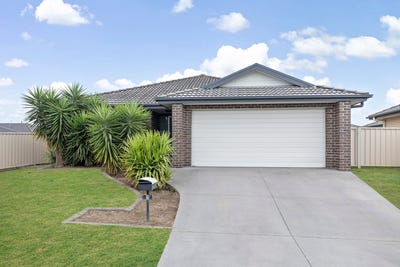 /international/au/1-robinia-way-cessnock-nsw-152488768/