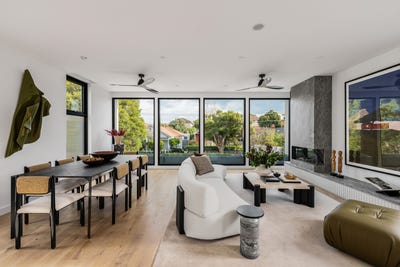 /international/au/2-68-spray-street-elwood-vic-150922136/