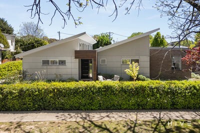 /international/au/40-bundeela-street-narrabundah-act-152579292/